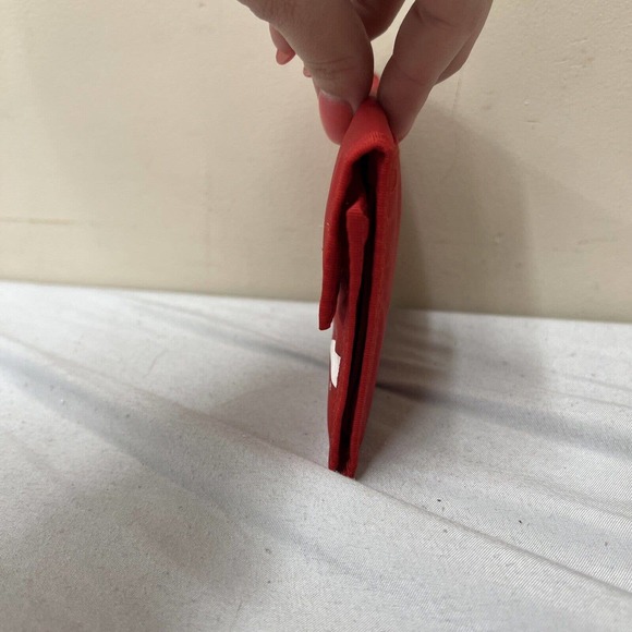 NEW Vintage Official Surf Club Coca-Cola Trifold wallet Excellent Condition Red - Picture 2 of 10